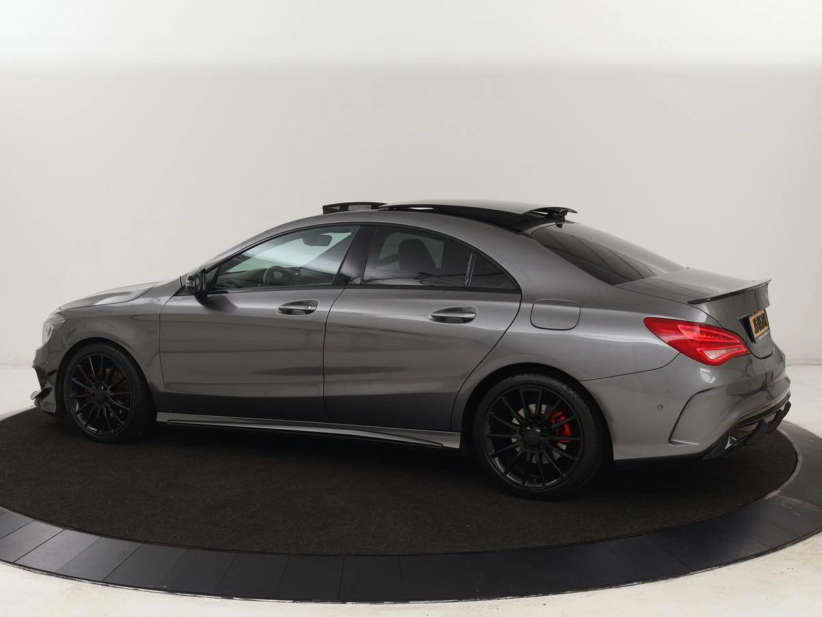 Hoofdafbeelding Mercedes-Benz CLA