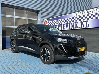 Peugeot 2008 1.2 CRUISE APPLE. CAMERA TREKH