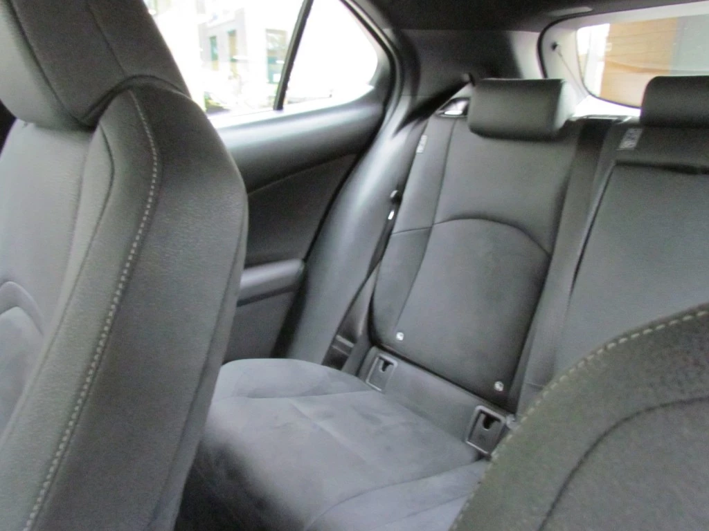 Hoofdafbeelding Lexus UX