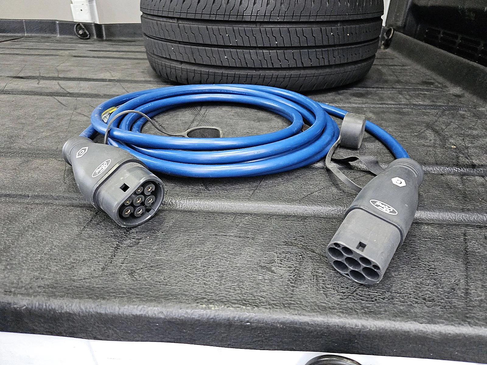 Hoofdafbeelding Ford E-Transit