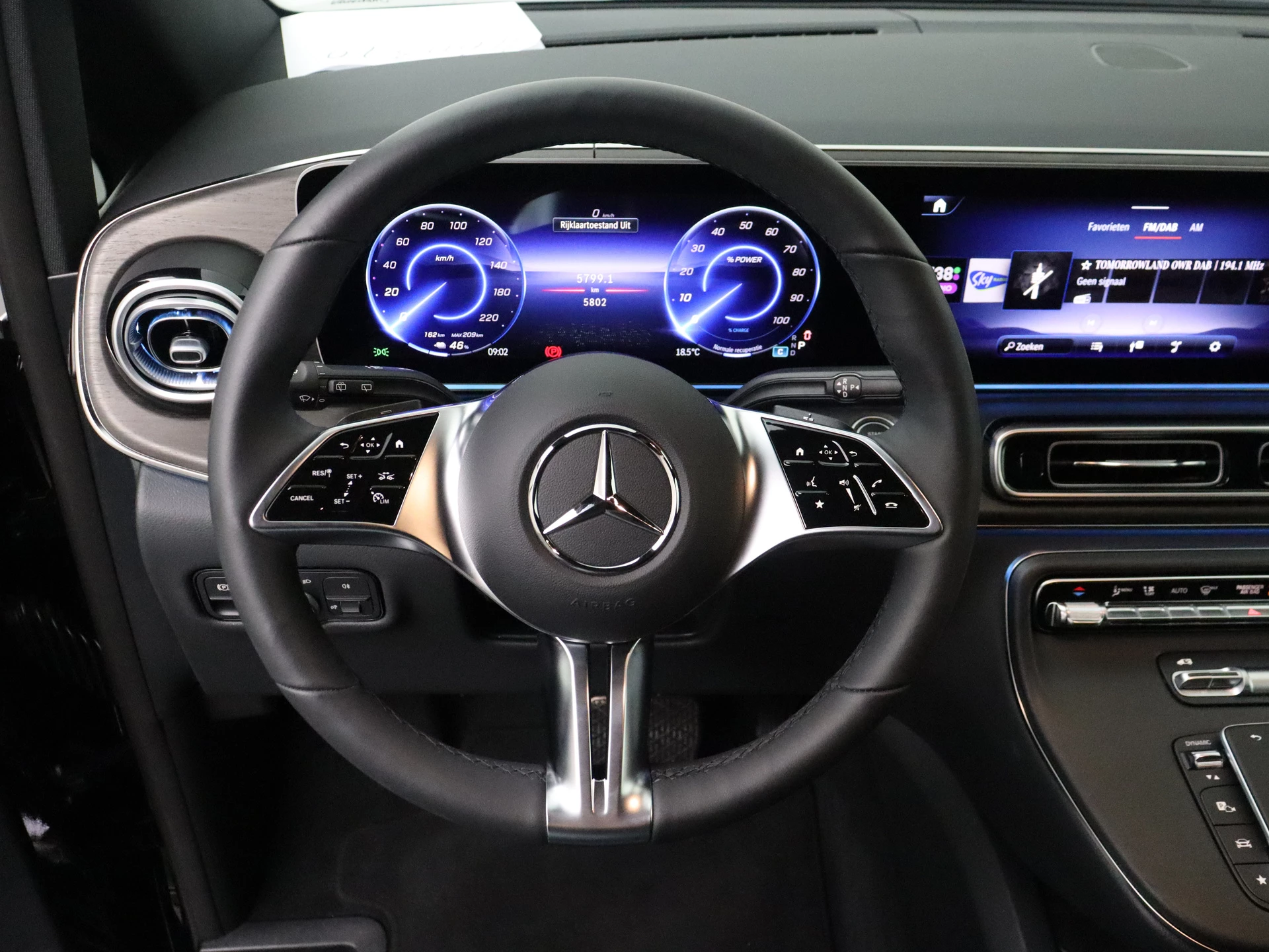 Hoofdafbeelding Mercedes-Benz EQV