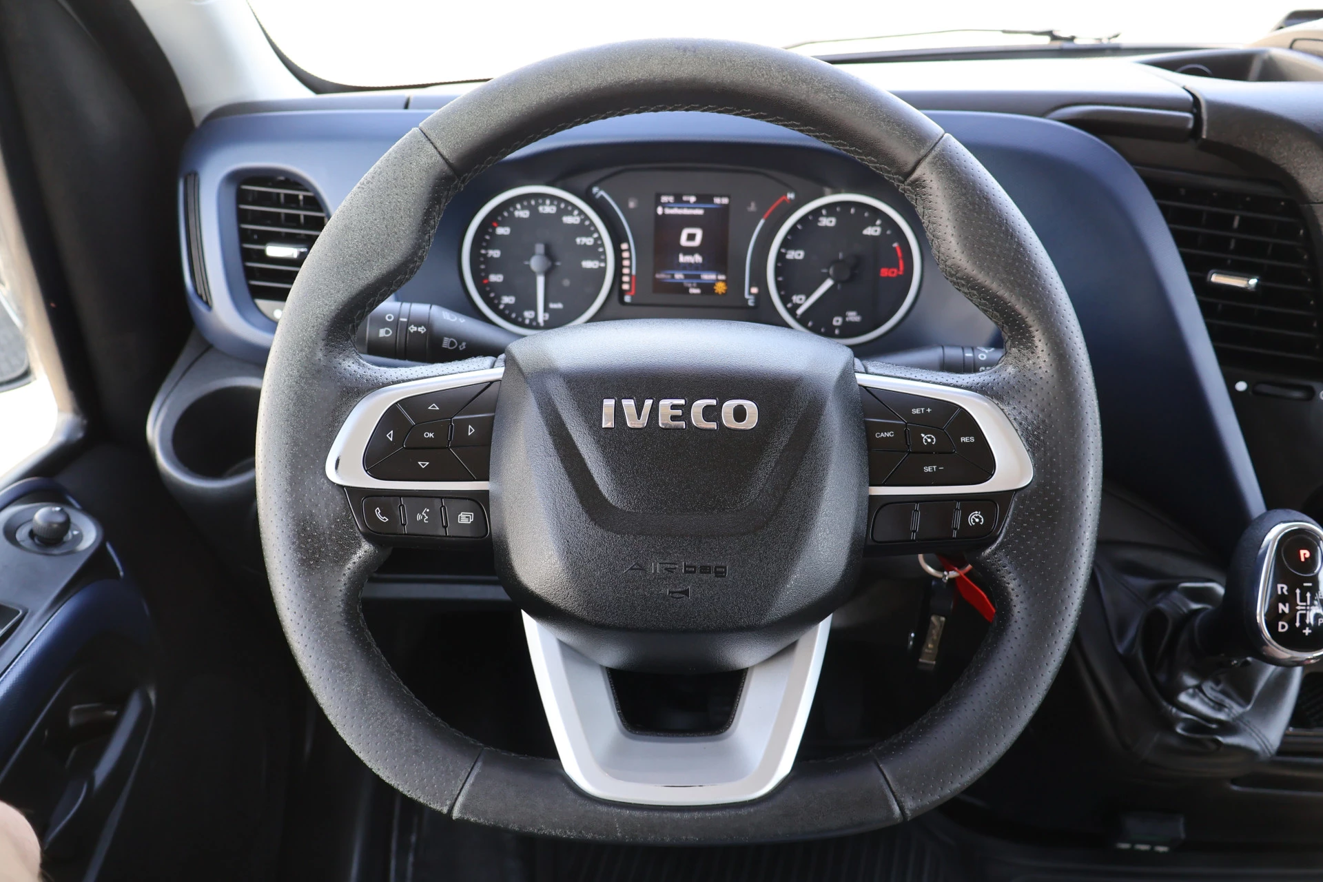 Hoofdafbeelding Iveco 35S21