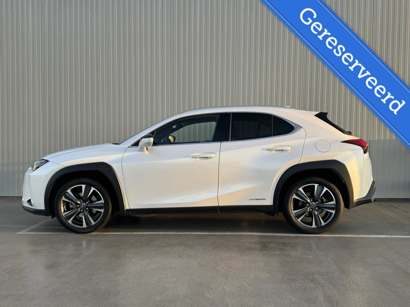 Hoofdafbeelding Lexus UX