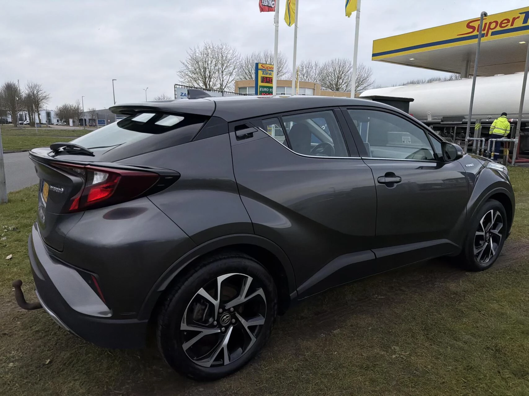 Hoofdafbeelding Toyota C-HR