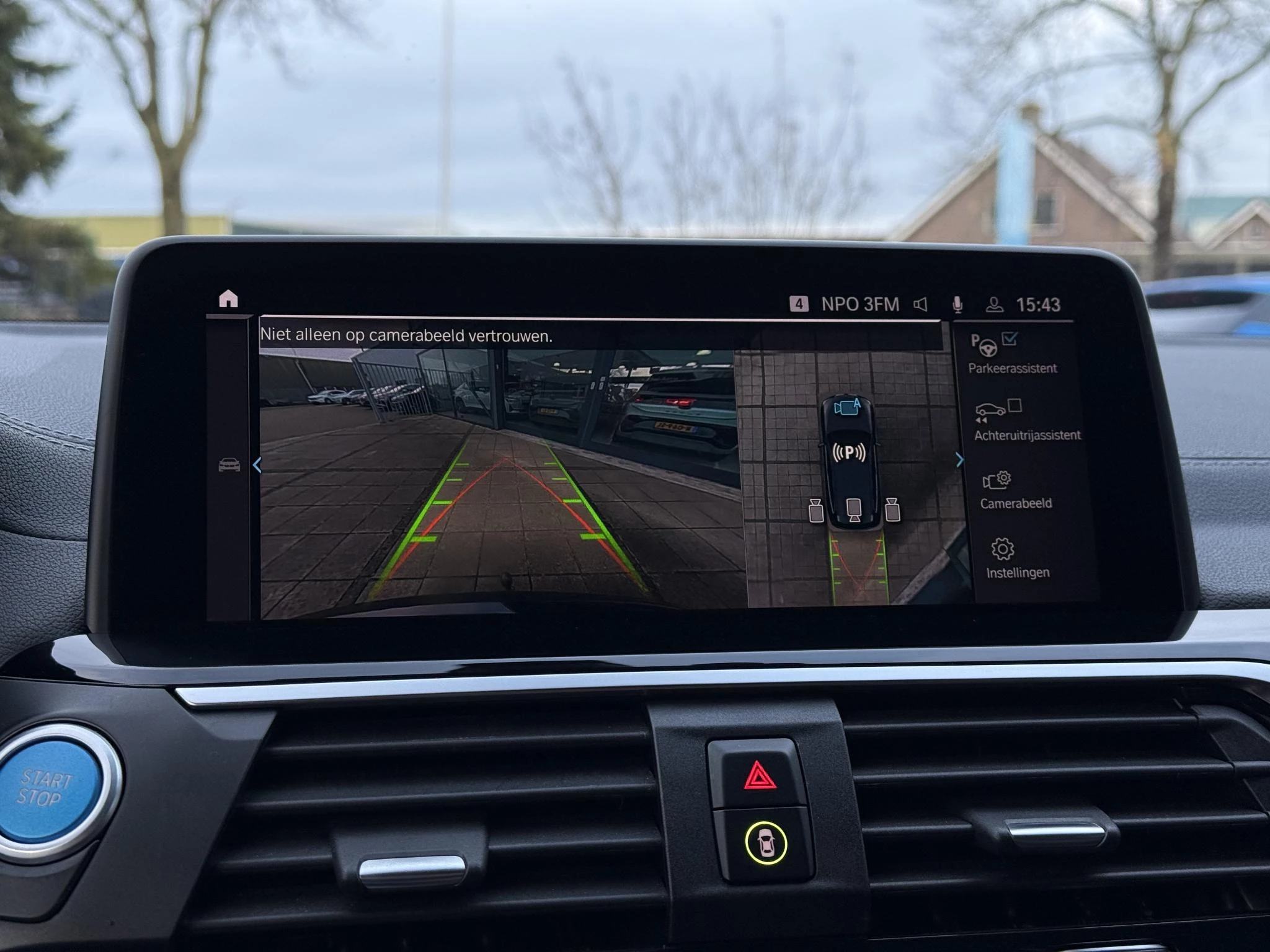 Hoofdafbeelding BMW iX3