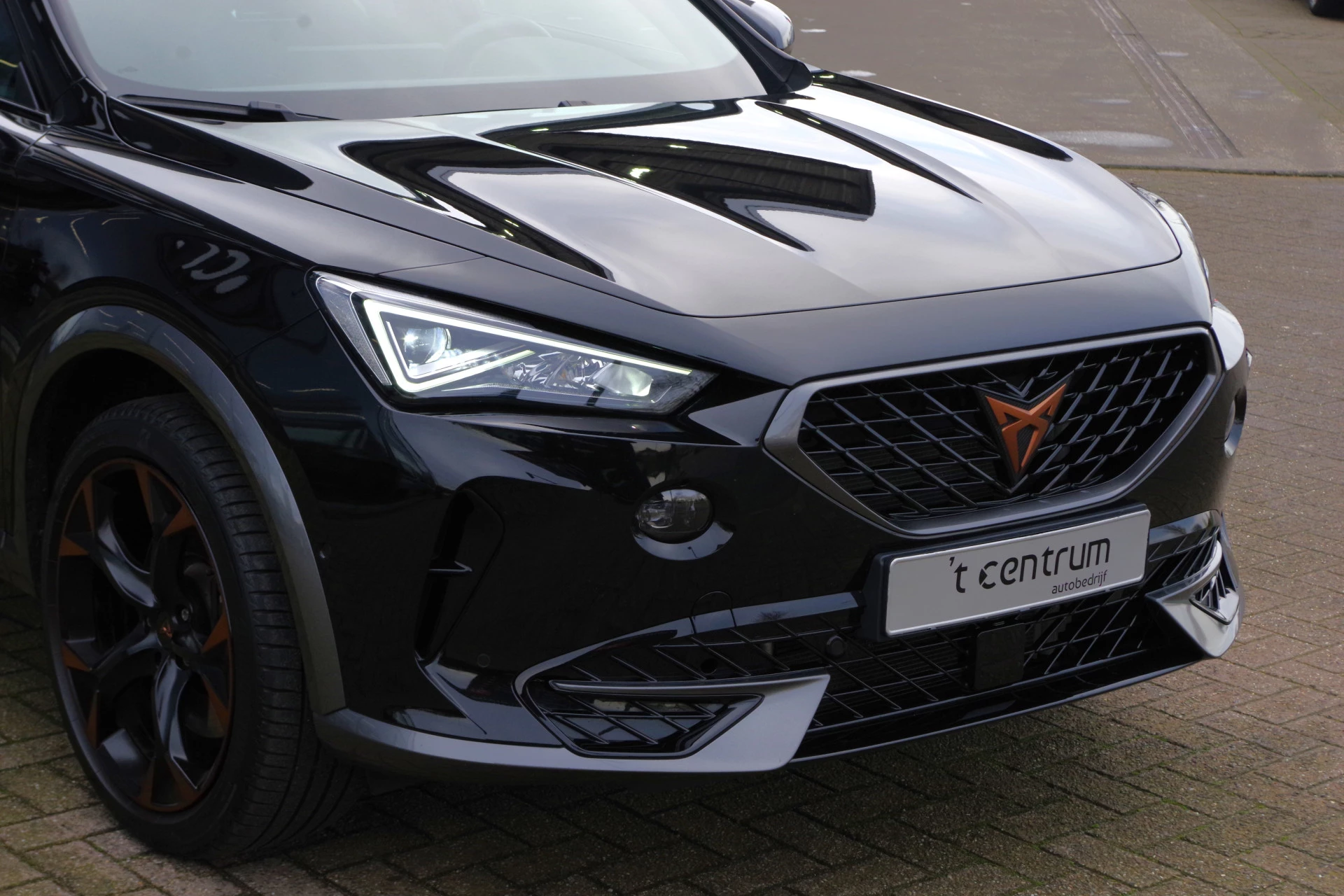 Hoofdafbeelding CUPRA Formentor