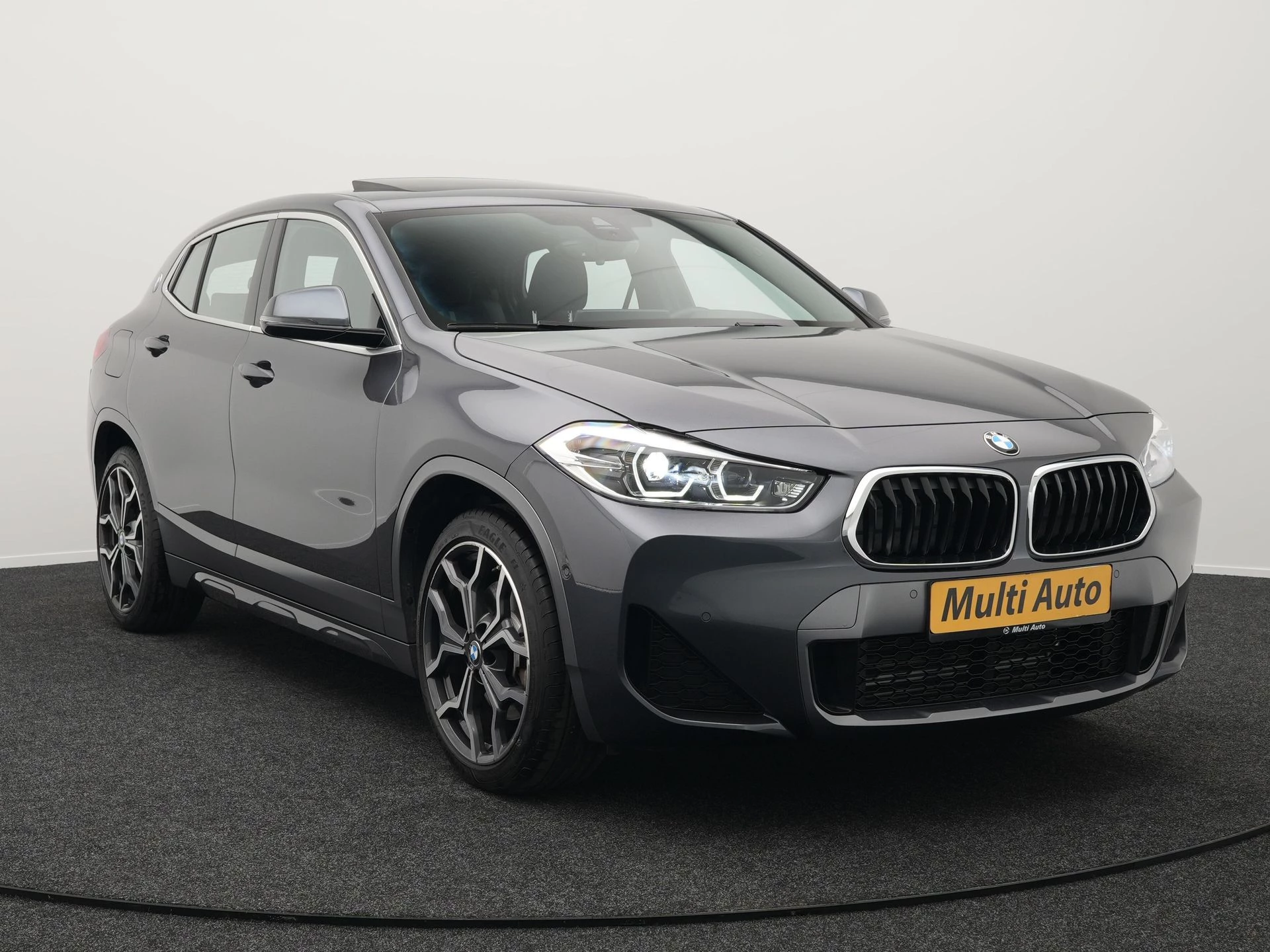 Hoofdafbeelding BMW X2