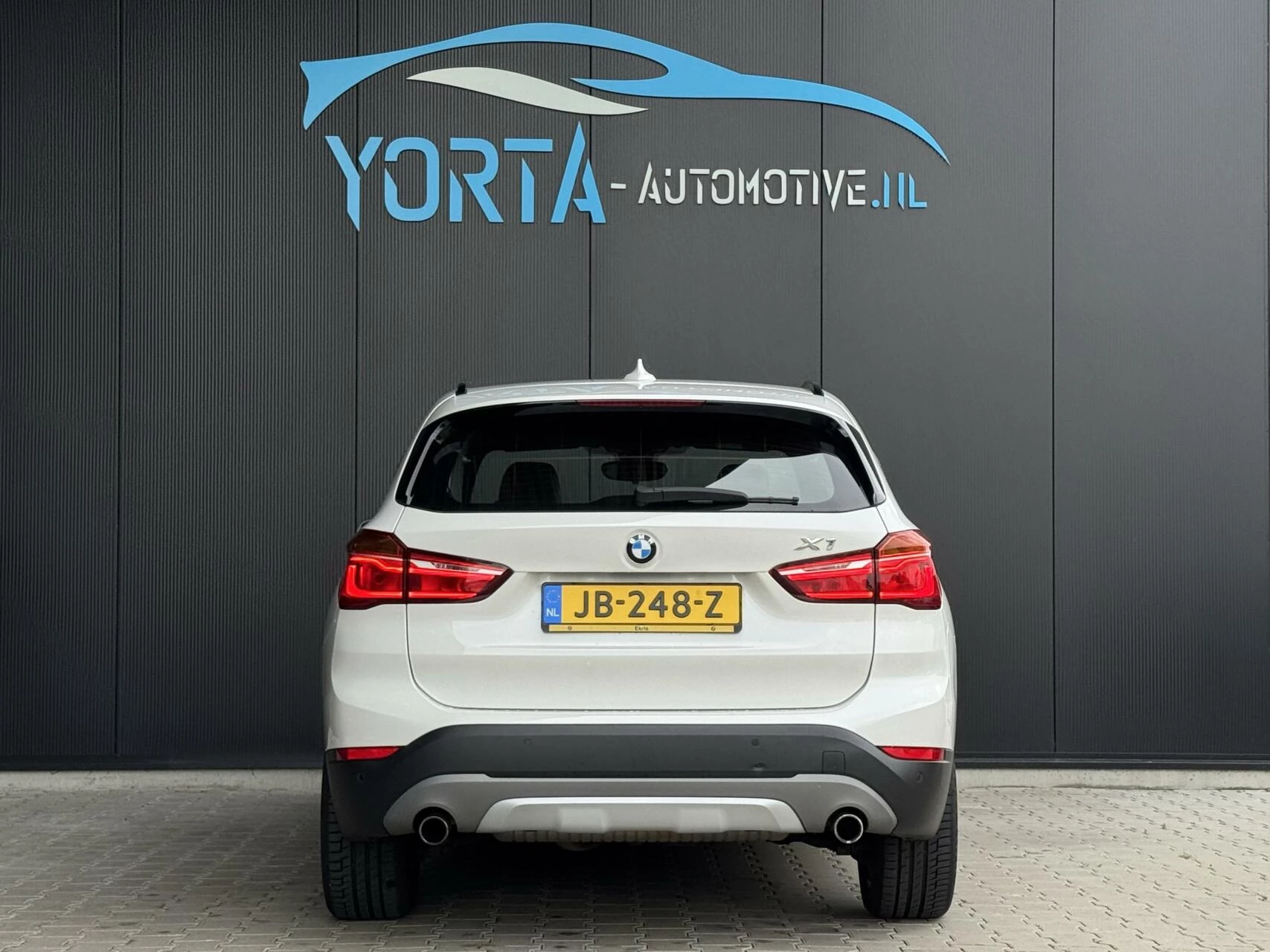 Hoofdafbeelding BMW X1