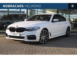 BMW 5 Serie 520i M Sport Automaat / Sportstoelen / Achteruitrijcamera / M Sportonderstel / LED / Head-Up / Parking Assistant / Harman Kardon / Navigatiesysteem Professional