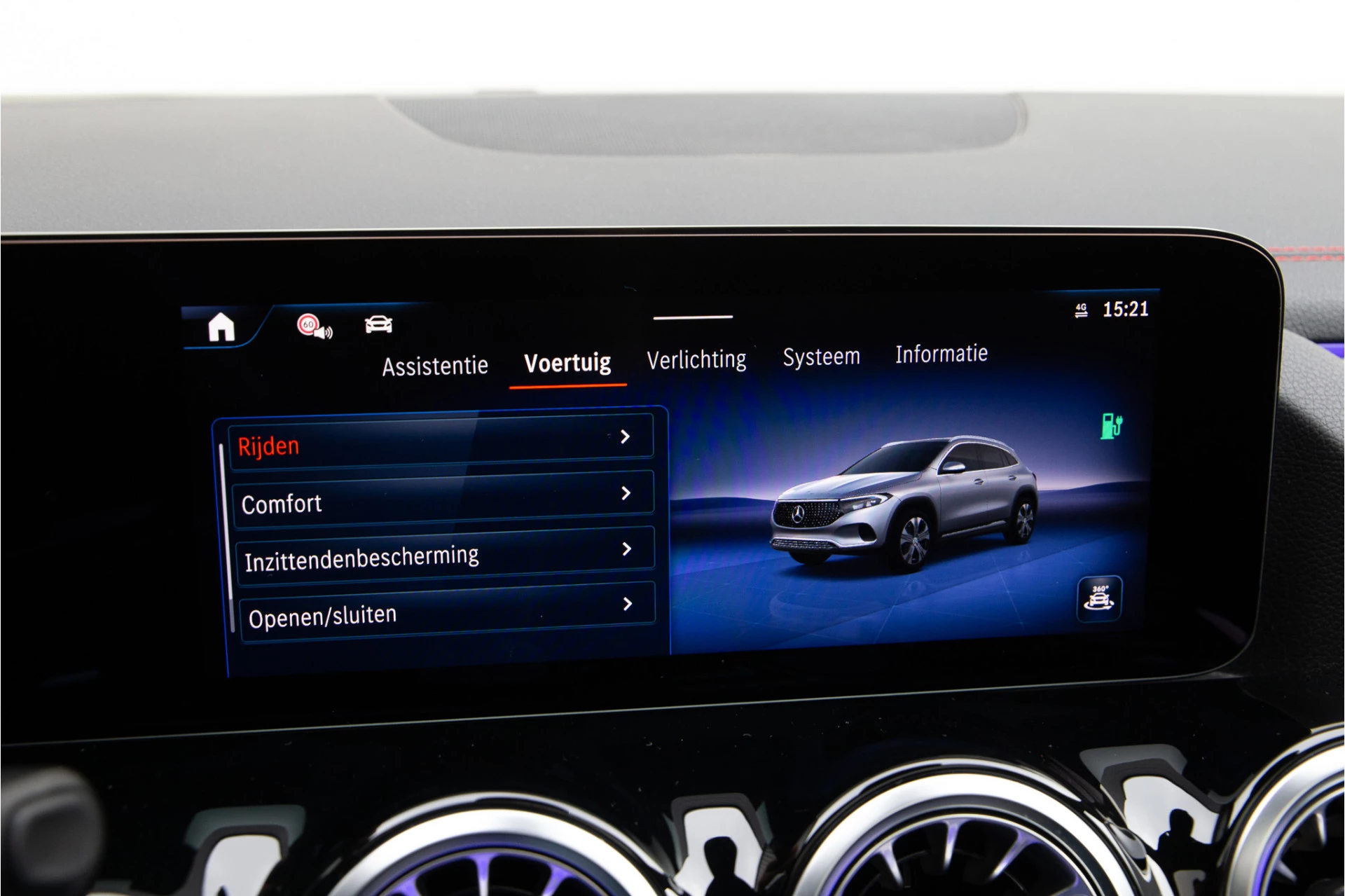 Hoofdafbeelding Mercedes-Benz EQA