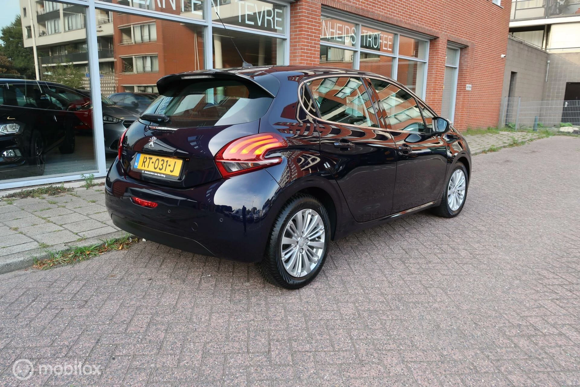 Hoofdafbeelding Peugeot 208
