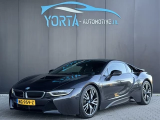 Hoofdafbeelding BMW i8 BMW i8 1.5 HEAD UP*HARMAN KARDON*LEDER*360 CAMERA*20 INCH