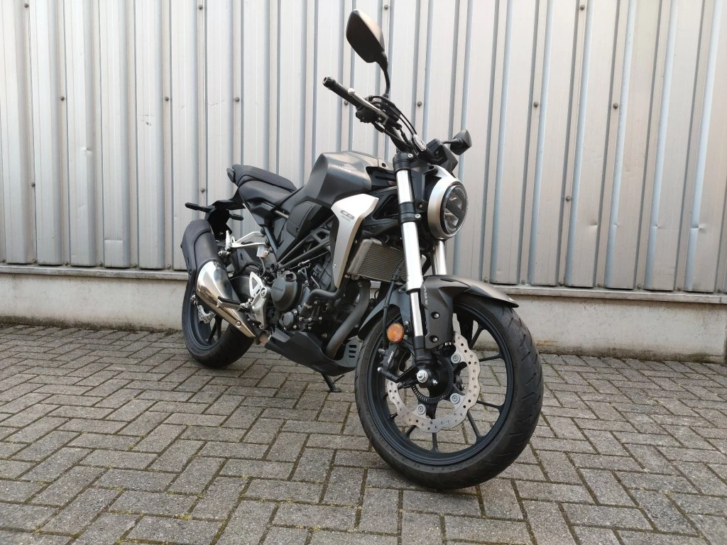 Hoofdafbeelding Honda CB 400
