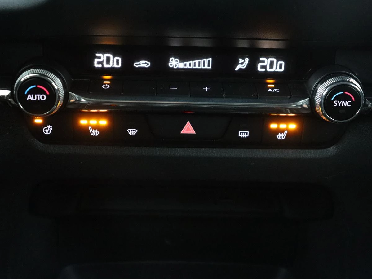 Hoofdafbeelding Mazda CX-30