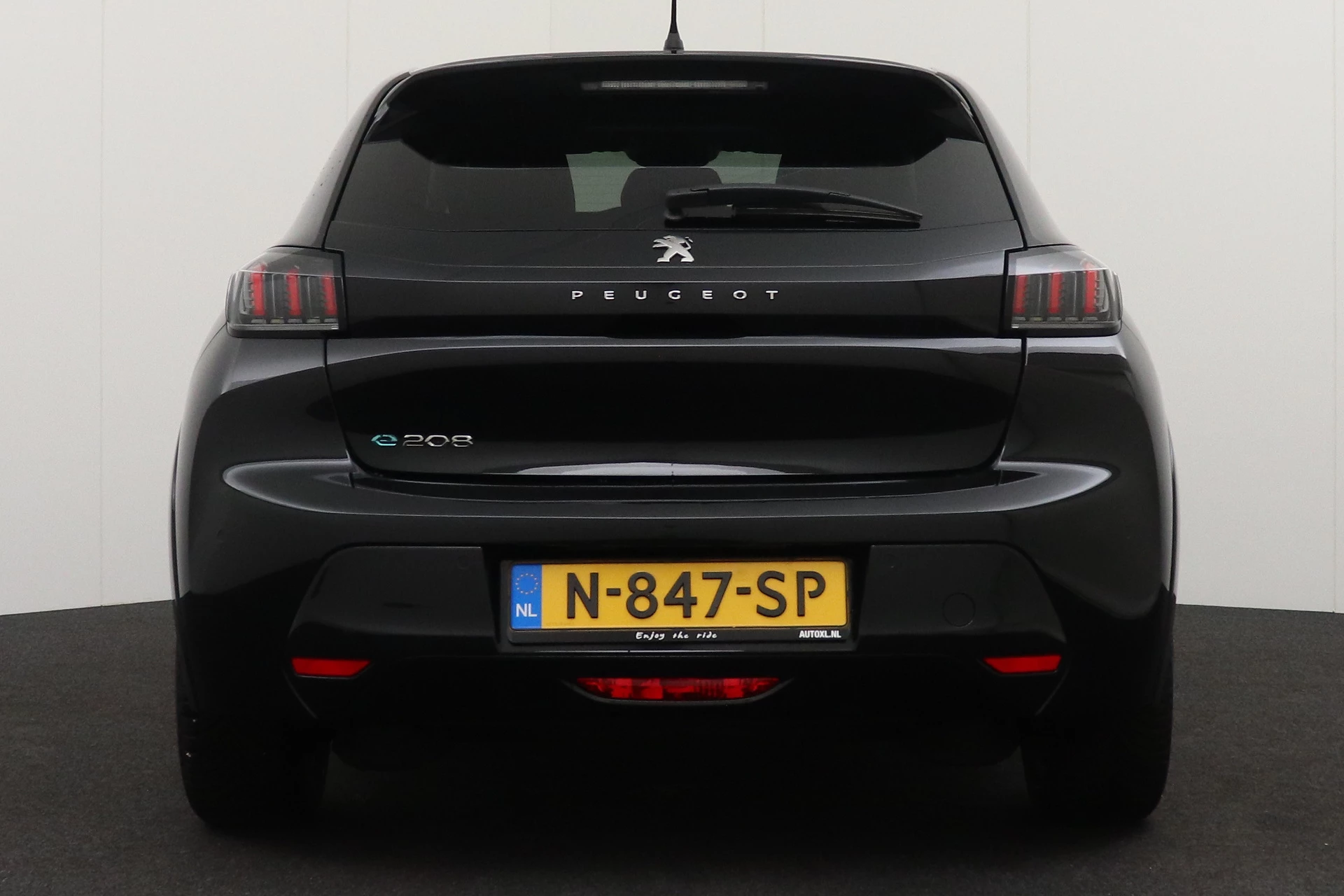 Hoofdafbeelding Peugeot e-208