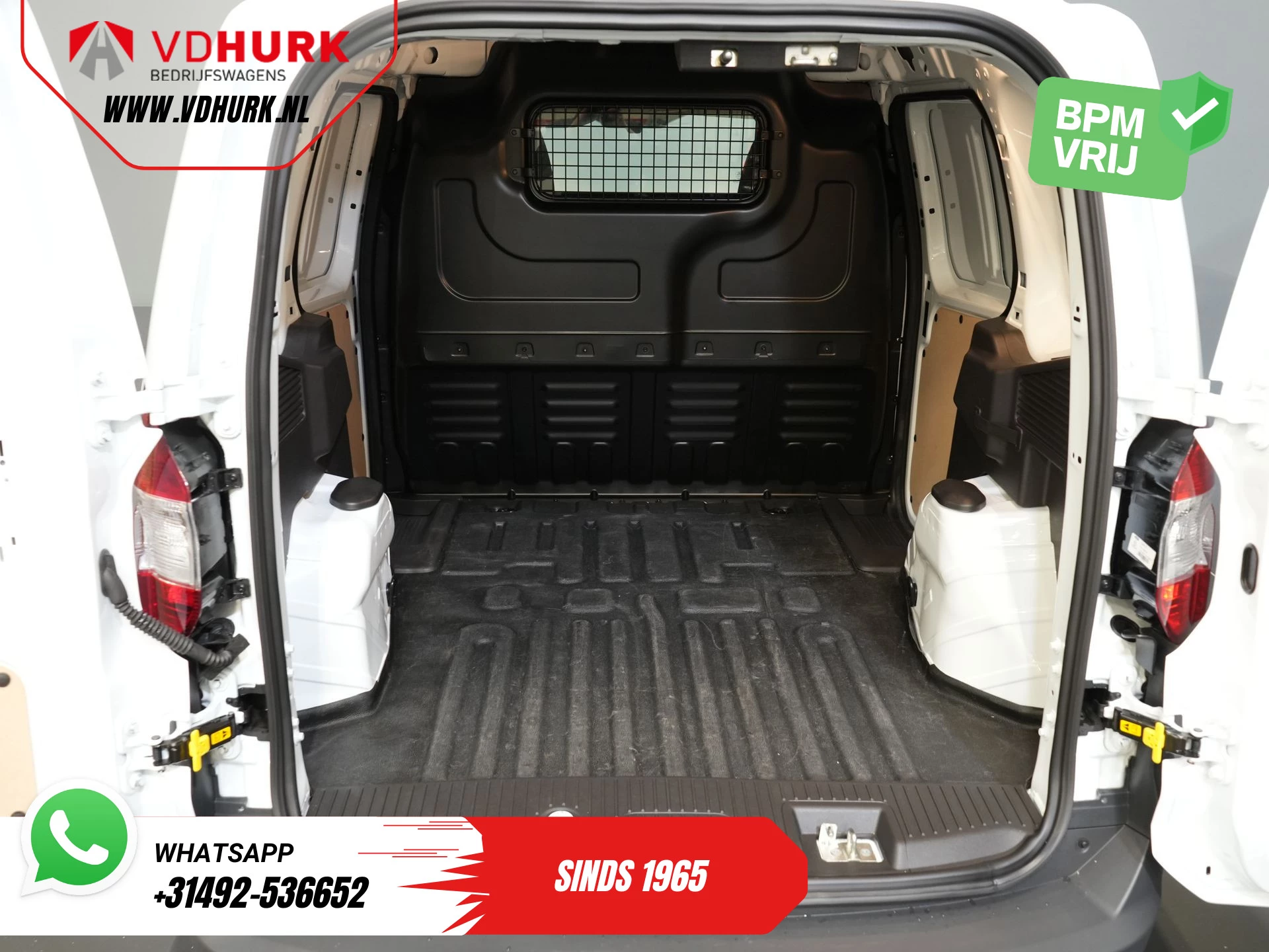 Hoofdafbeelding Ford Transit Courier