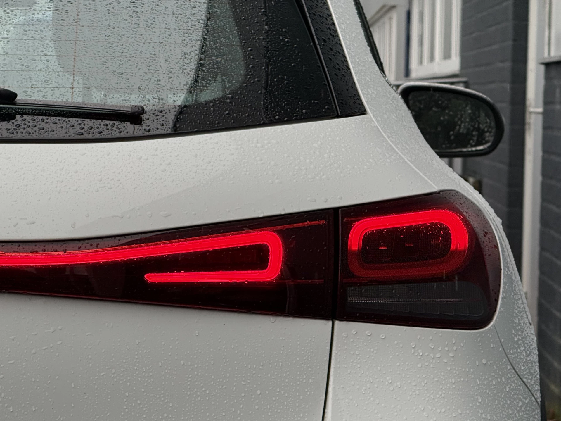 Hoofdafbeelding Mercedes-Benz EQA