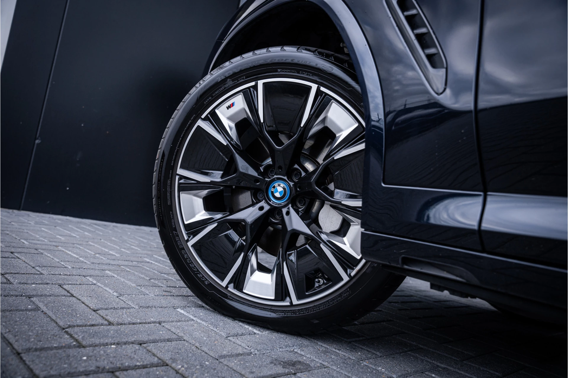 Hoofdafbeelding BMW iX3
