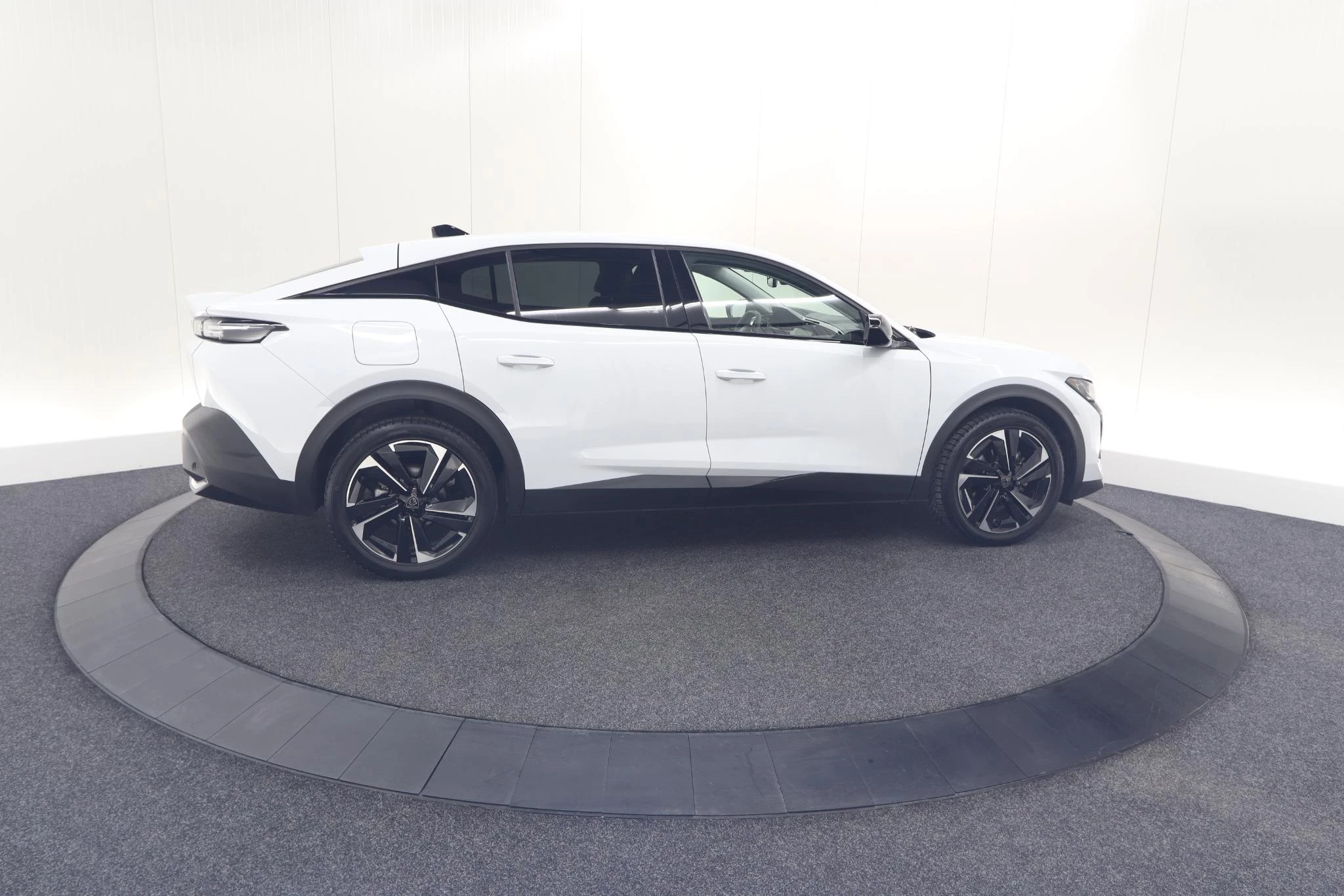 Hoofdafbeelding Peugeot 408