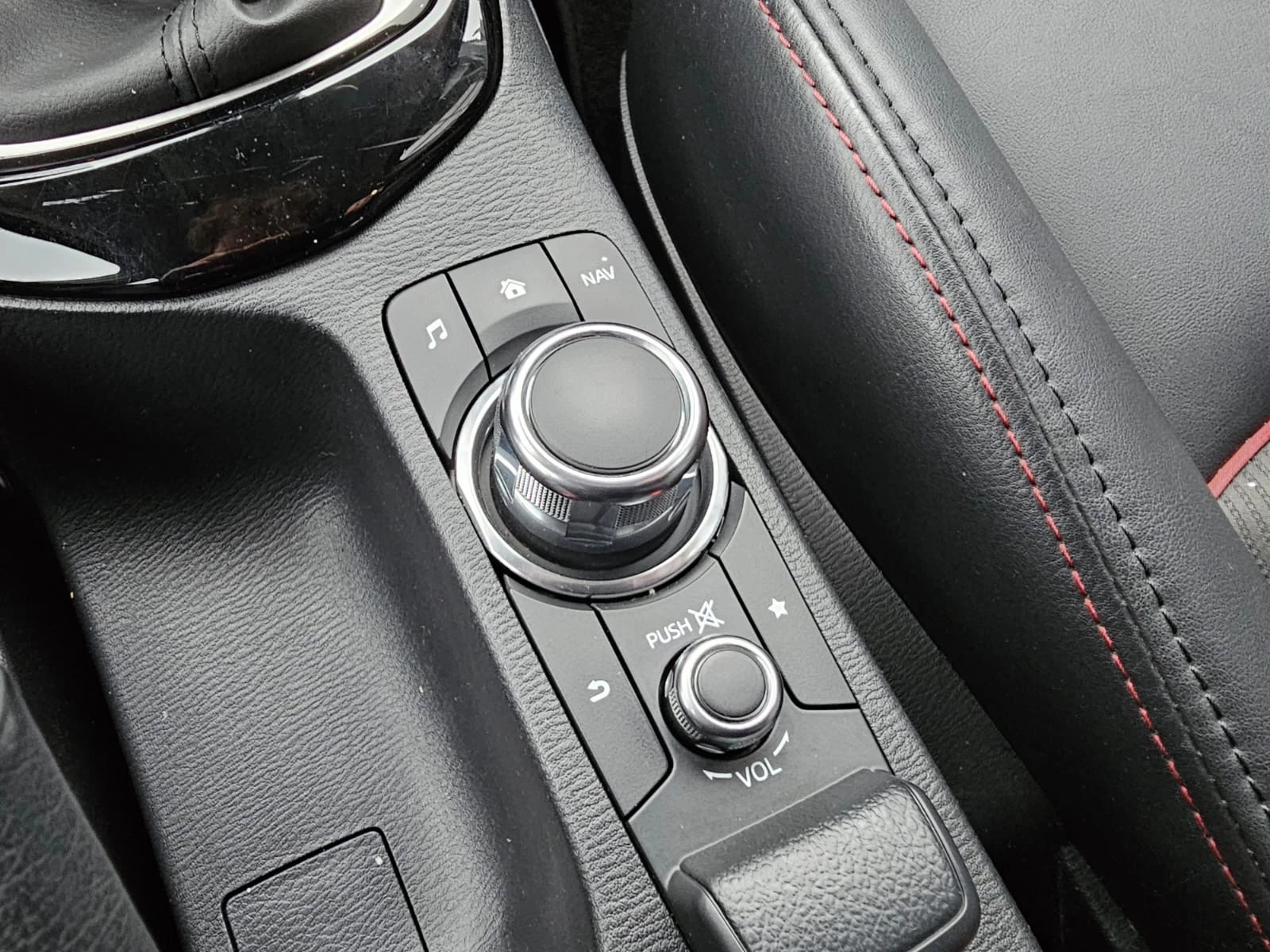 Hoofdafbeelding Mazda CX-3