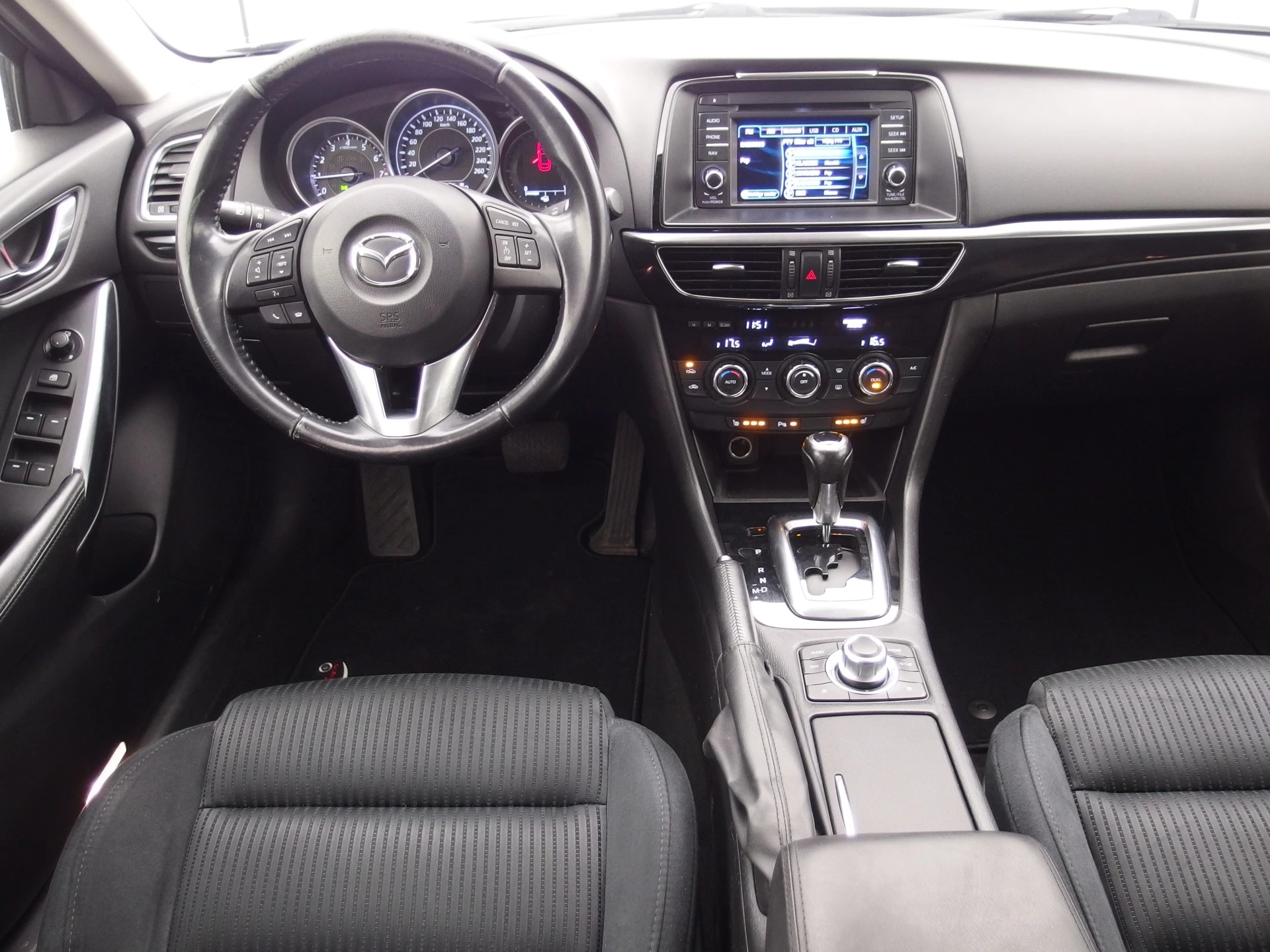 Hoofdafbeelding Mazda 6