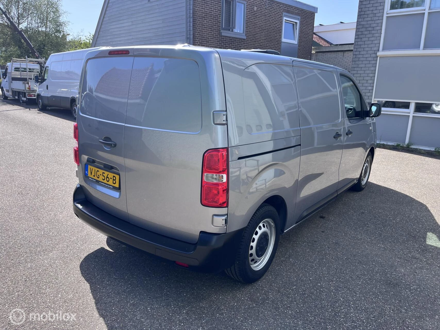 Hoofdafbeelding Peugeot e-Expert