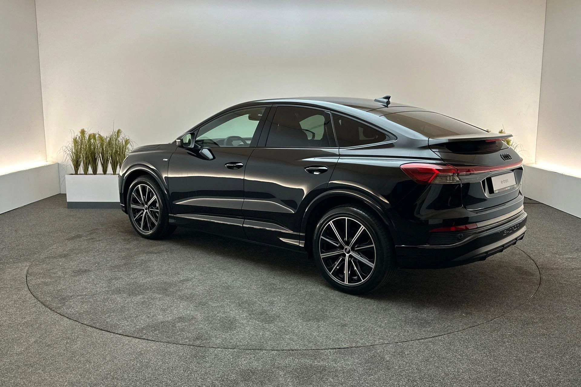 Hoofdafbeelding Audi Q4 e-tron