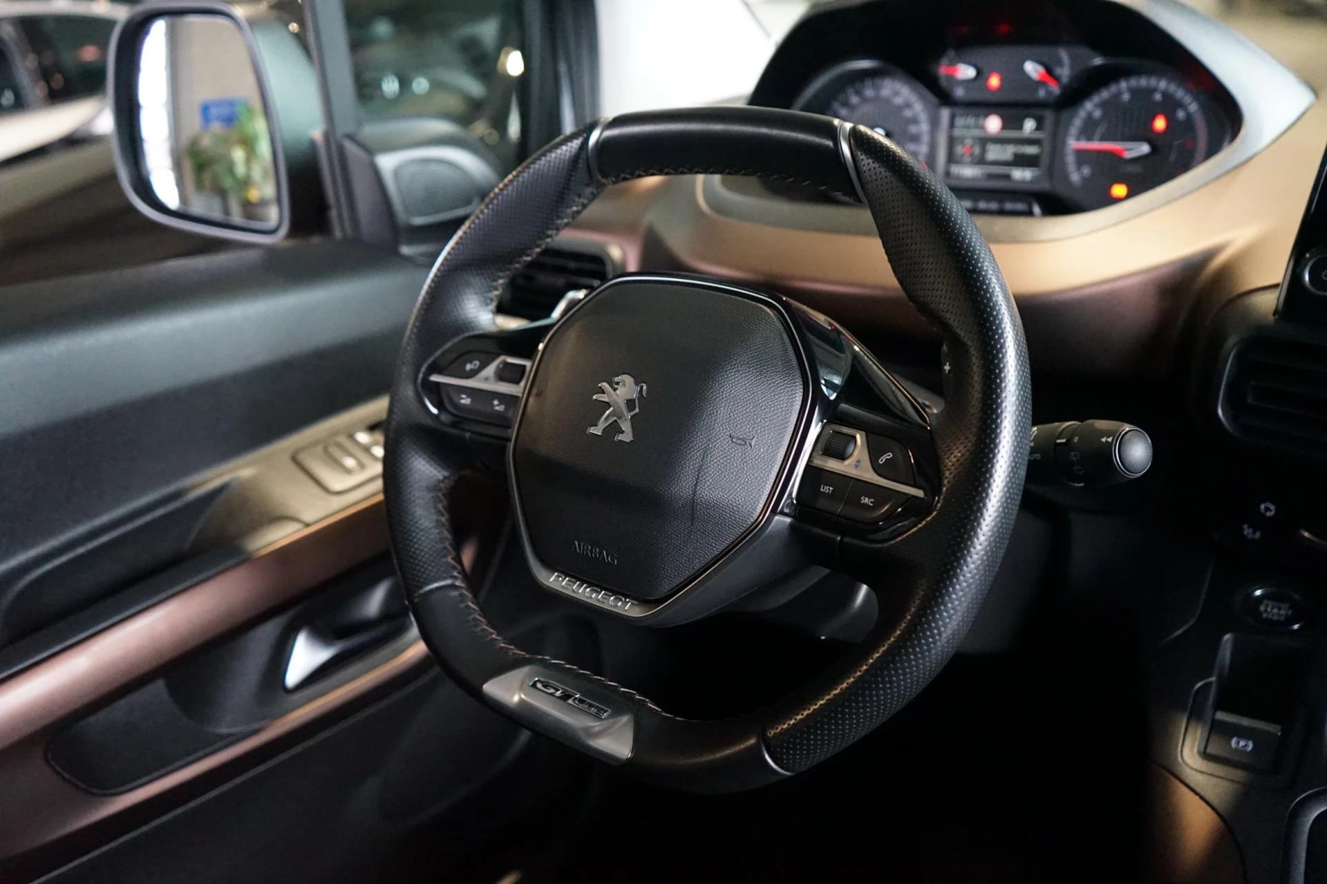 Hoofdafbeelding Peugeot Rifter