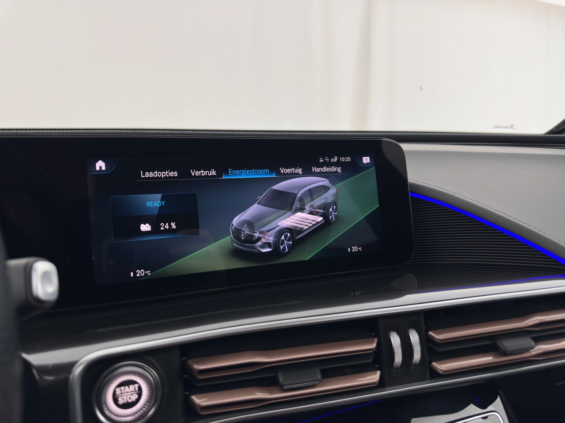 Hoofdafbeelding Mercedes-Benz EQC