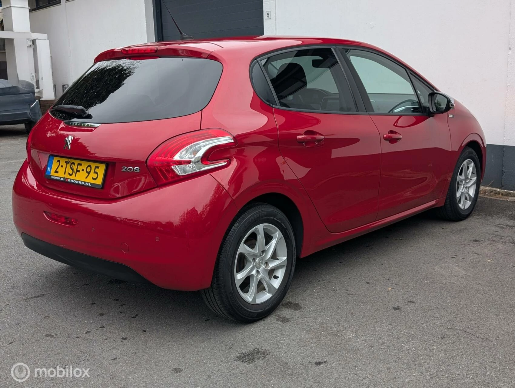 Hoofdafbeelding Peugeot 208