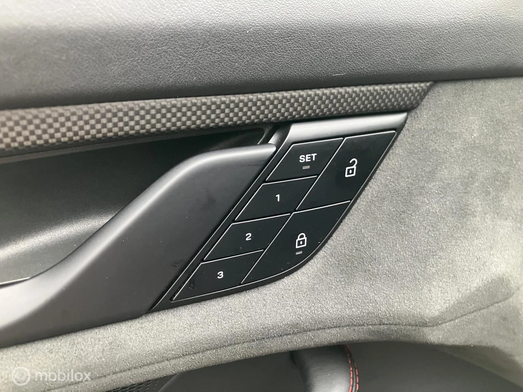 Hoofdafbeelding Porsche Taycan