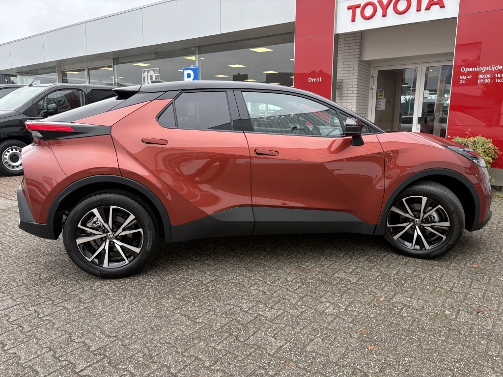 Hoofdafbeelding Toyota C-HR