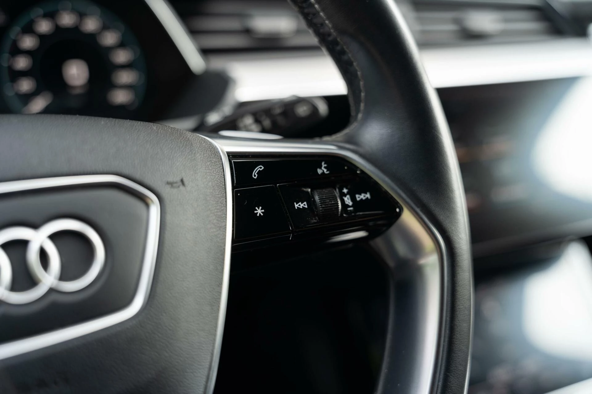 Hoofdafbeelding Audi e-tron