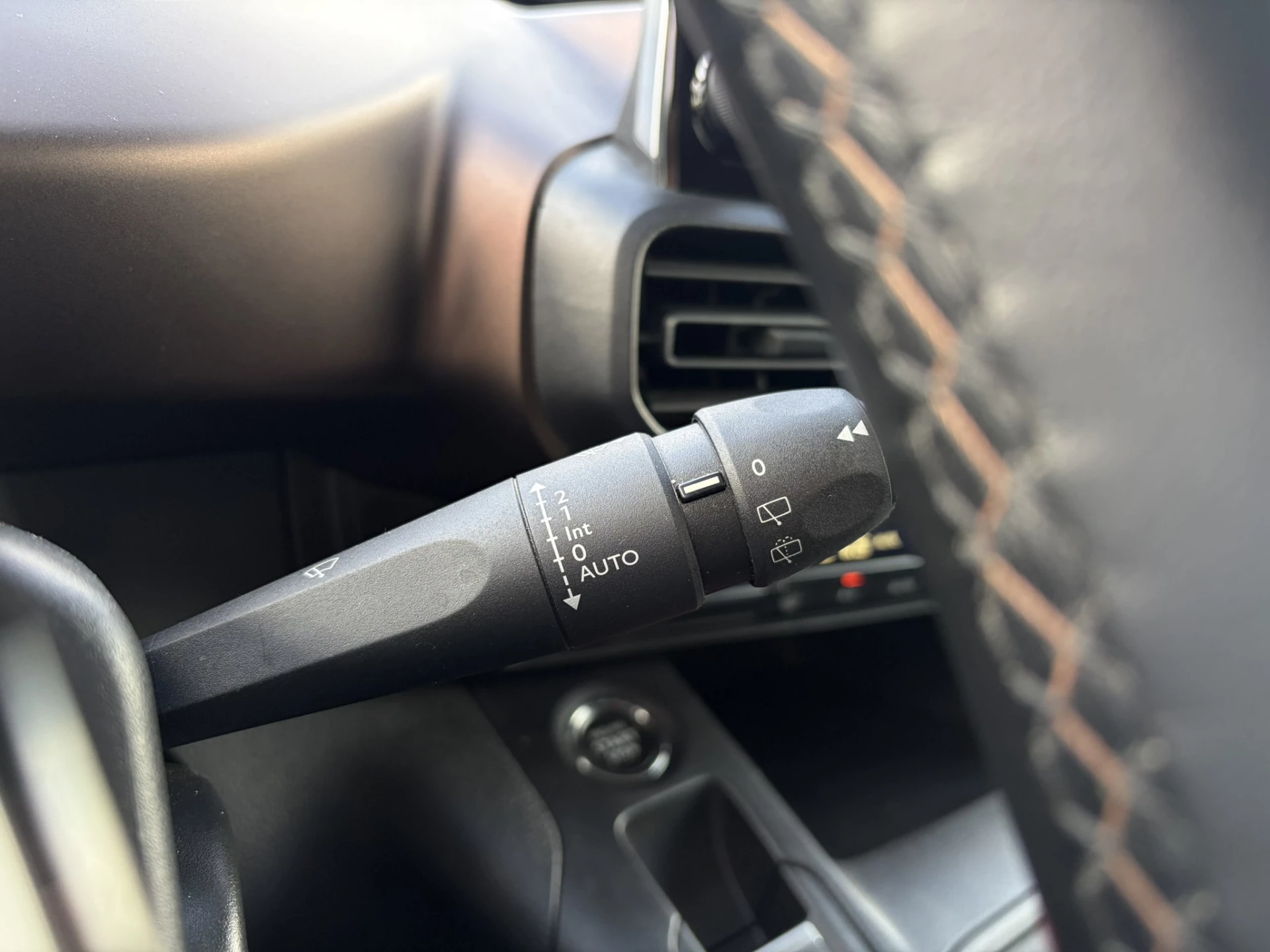 Hoofdafbeelding Peugeot Rifter