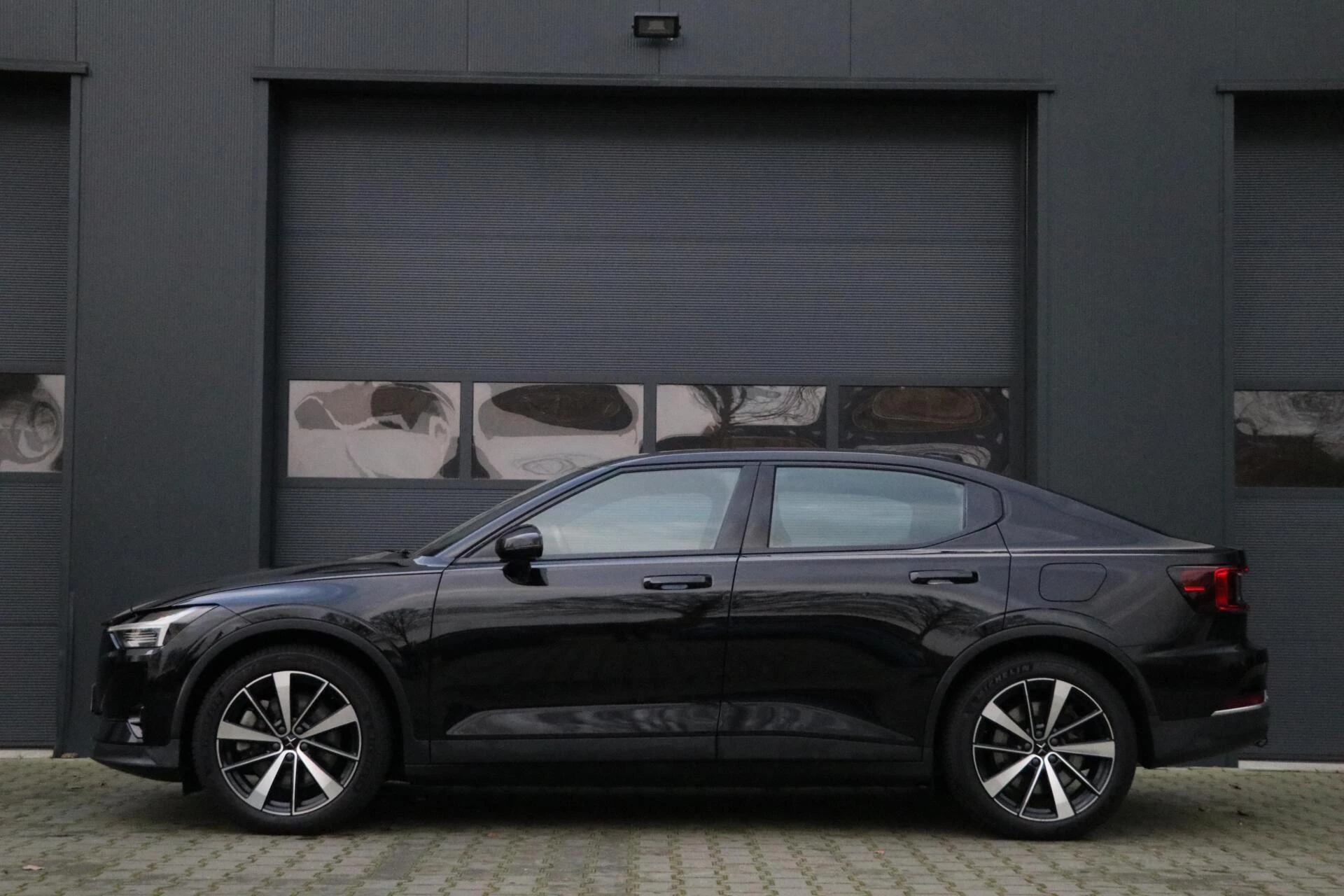 Hoofdafbeelding Polestar 2