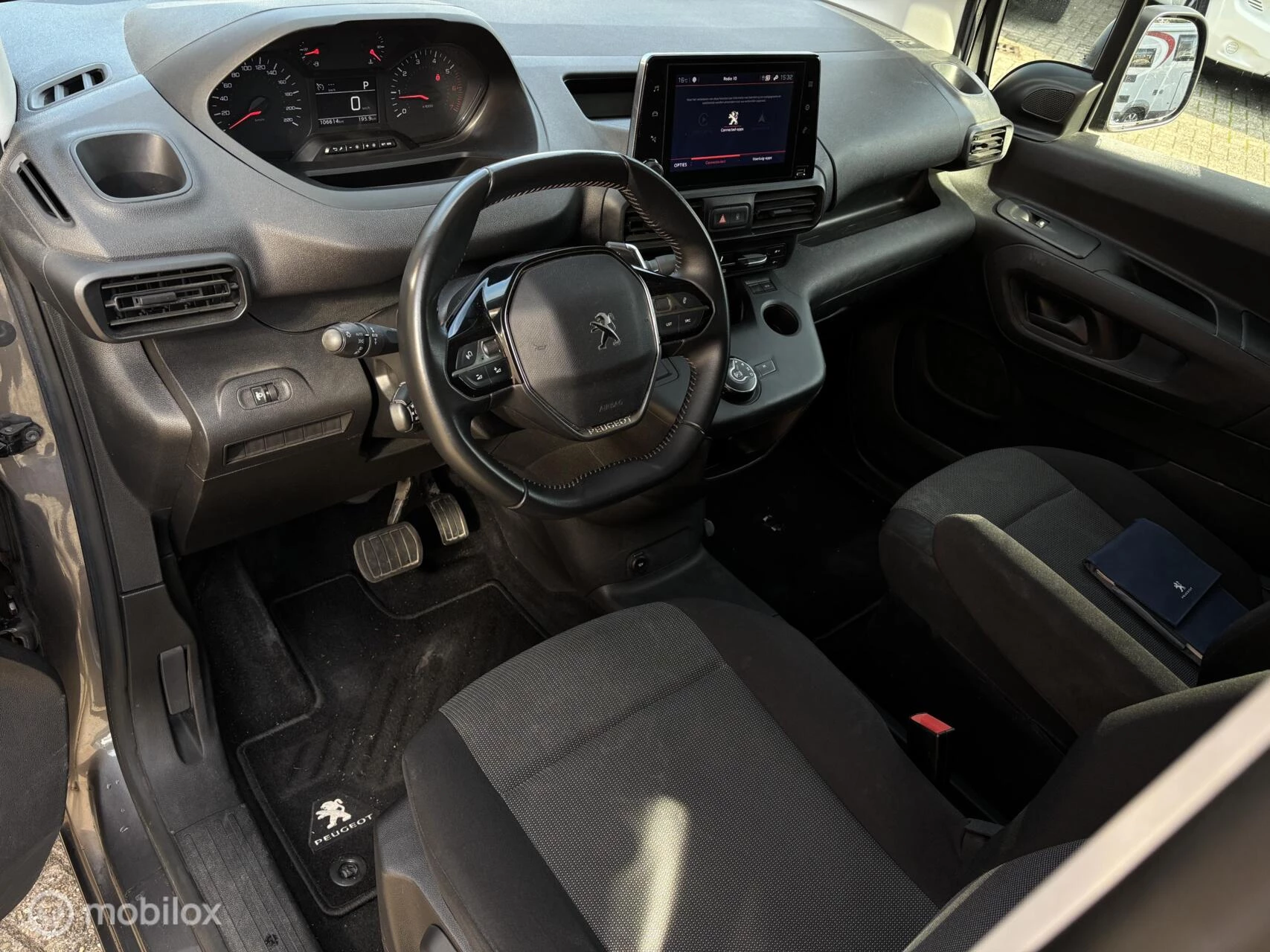 Hoofdafbeelding Peugeot Partner