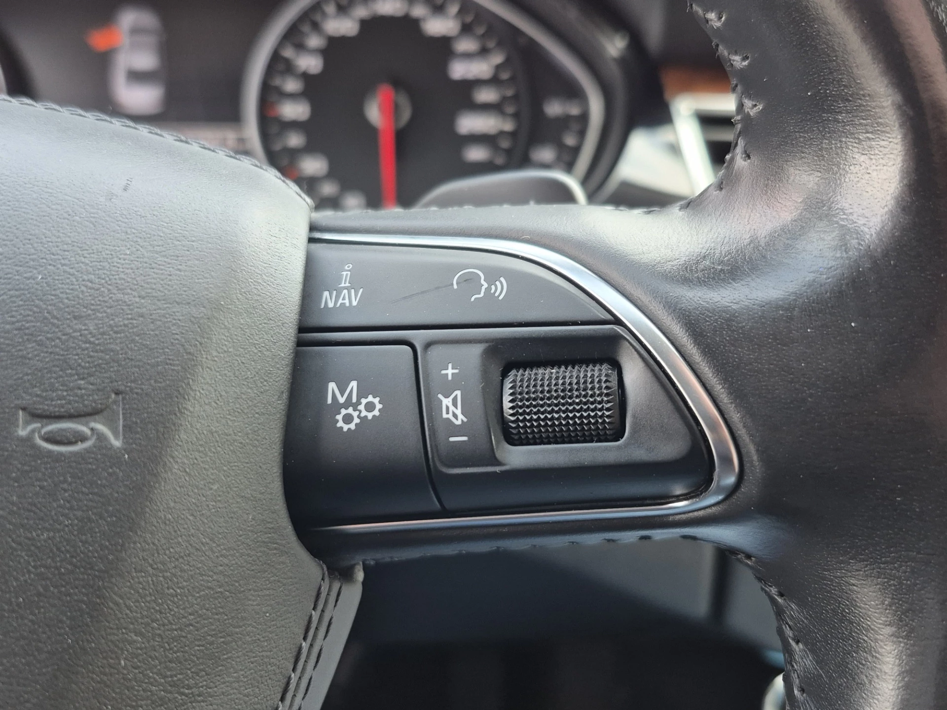 Hoofdafbeelding Audi A8