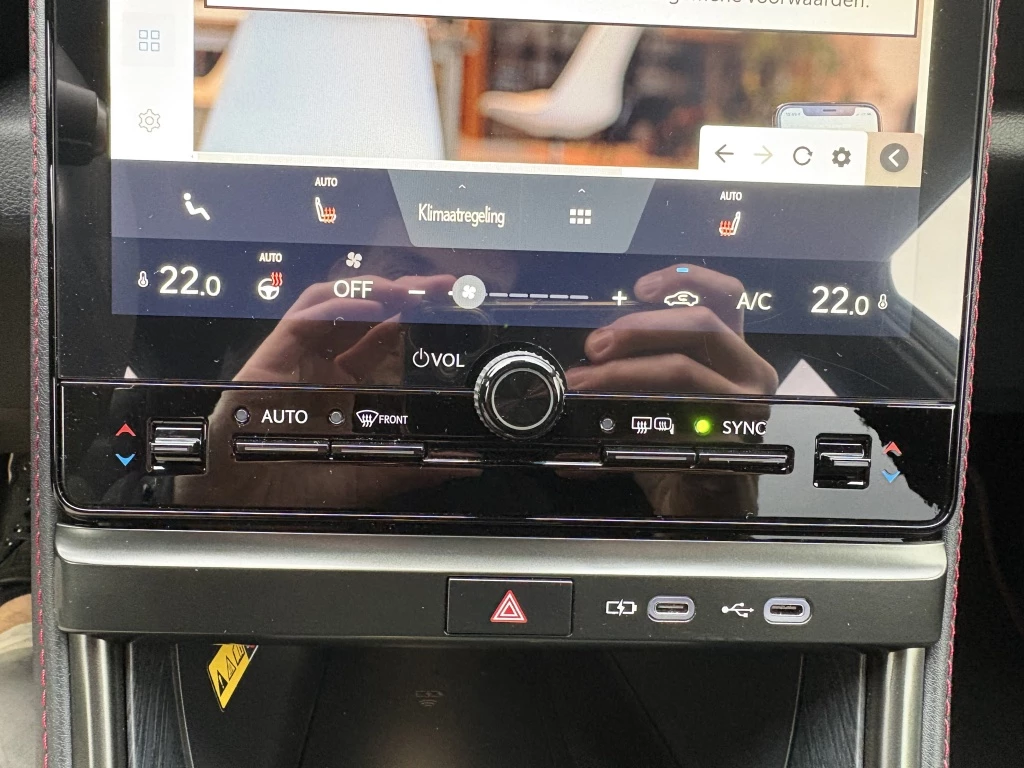 Hoofdafbeelding Lexus LBX