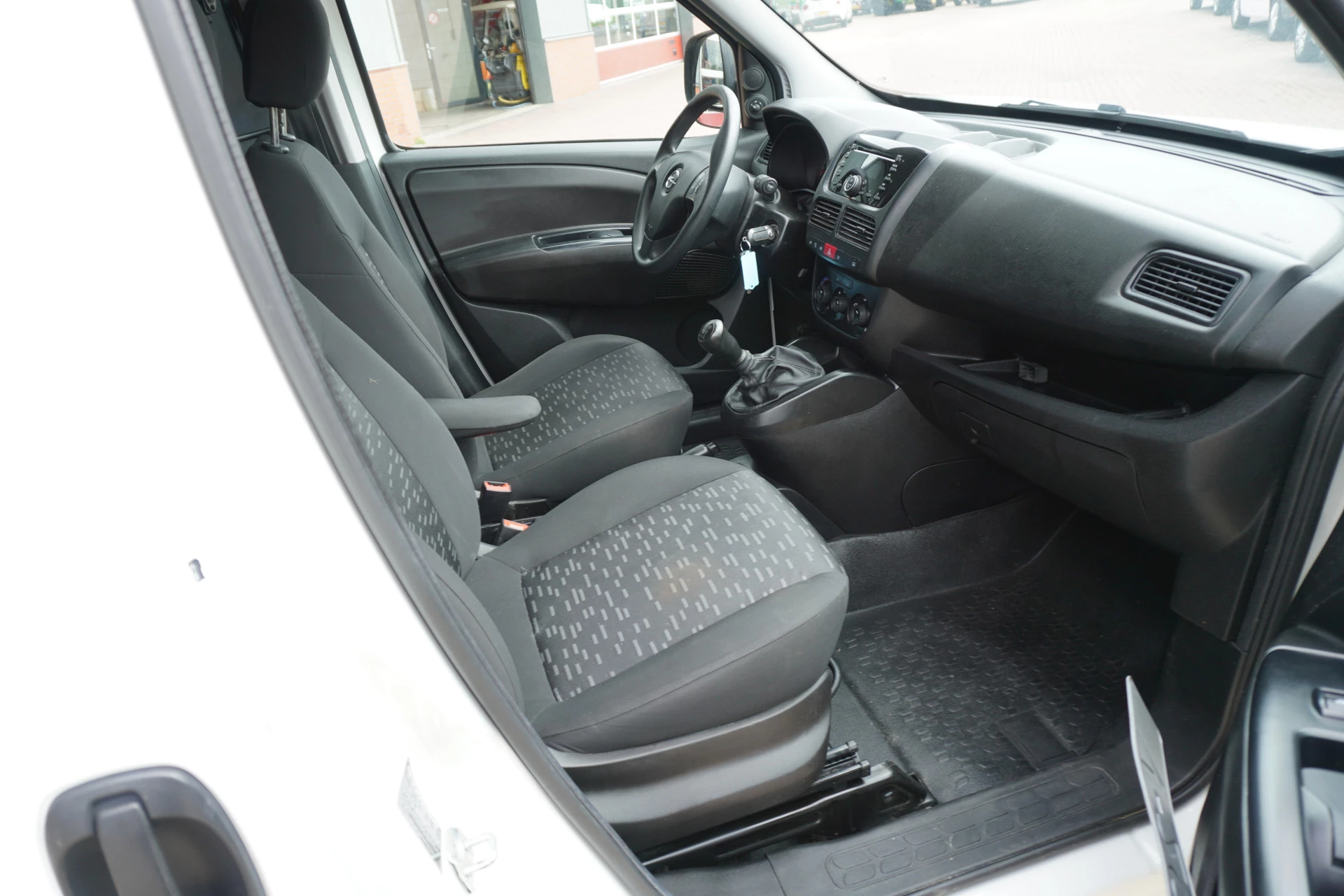 Hoofdafbeelding Opel Combo