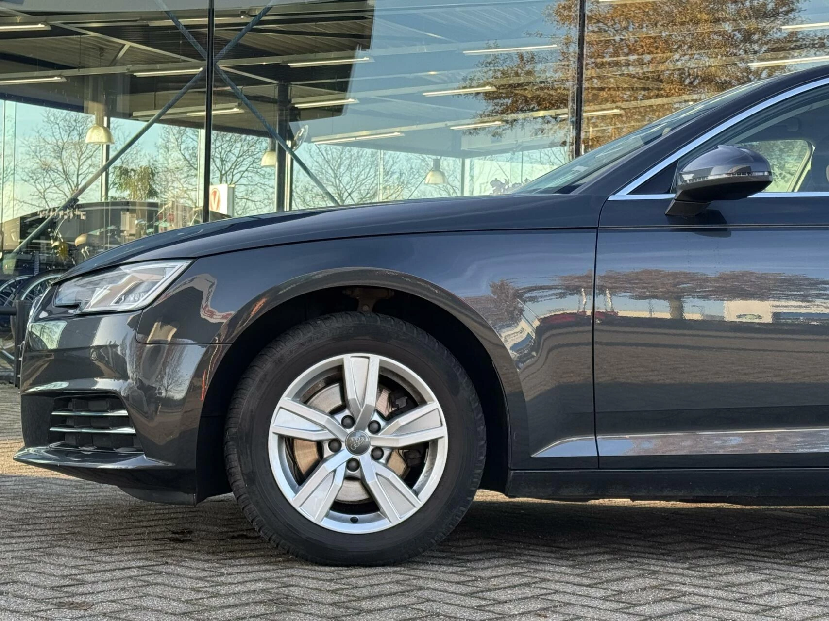 Hoofdafbeelding Audi A4