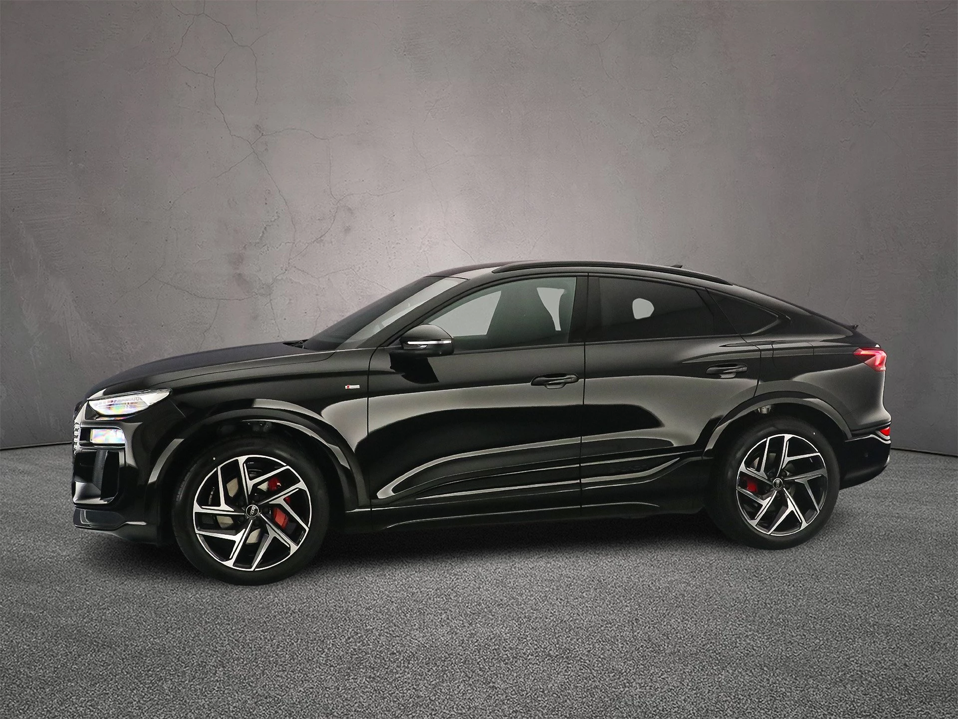Hoofdafbeelding Audi Q6 e-tron