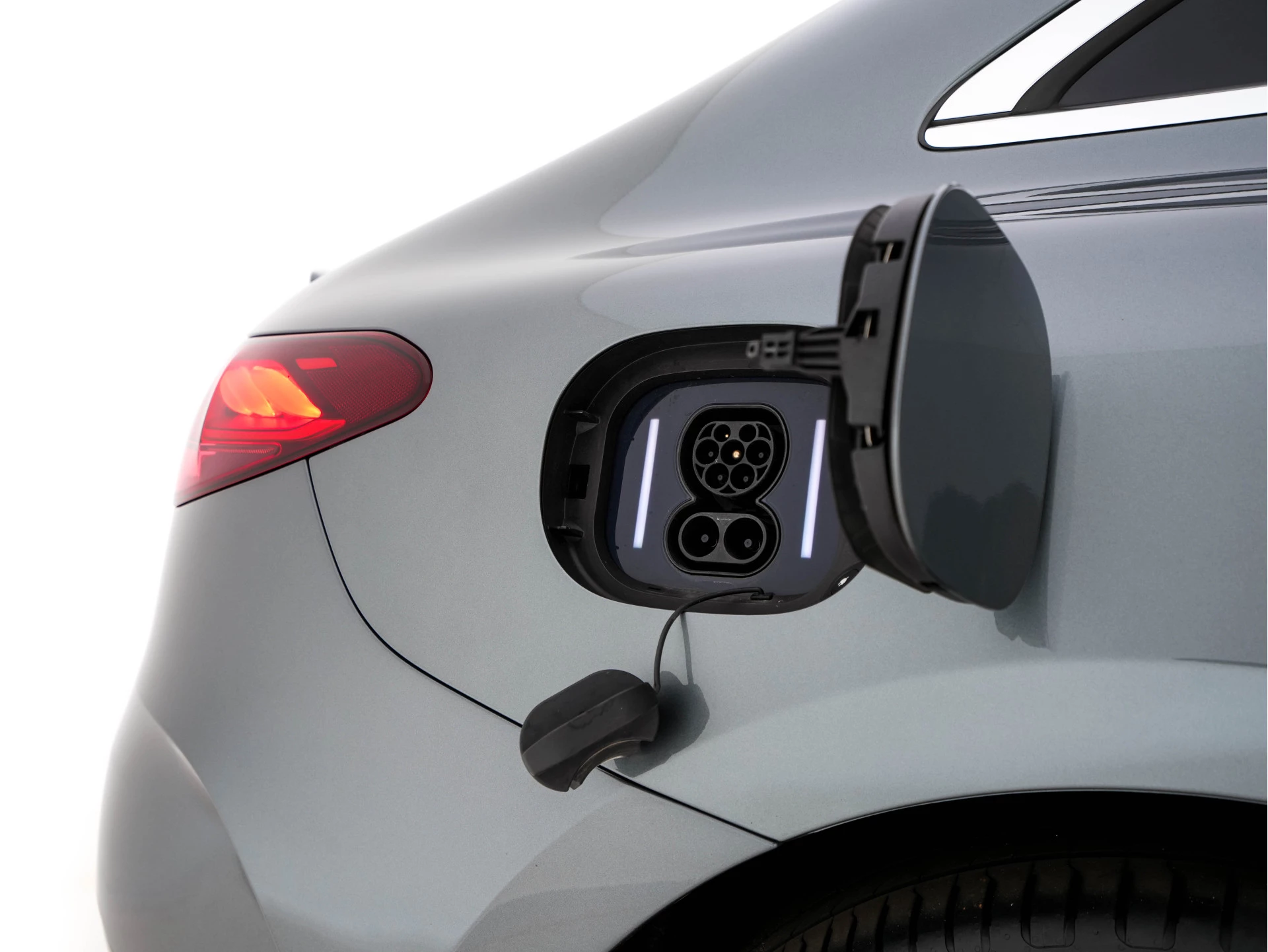 Hoofdafbeelding Mercedes-Benz EQE