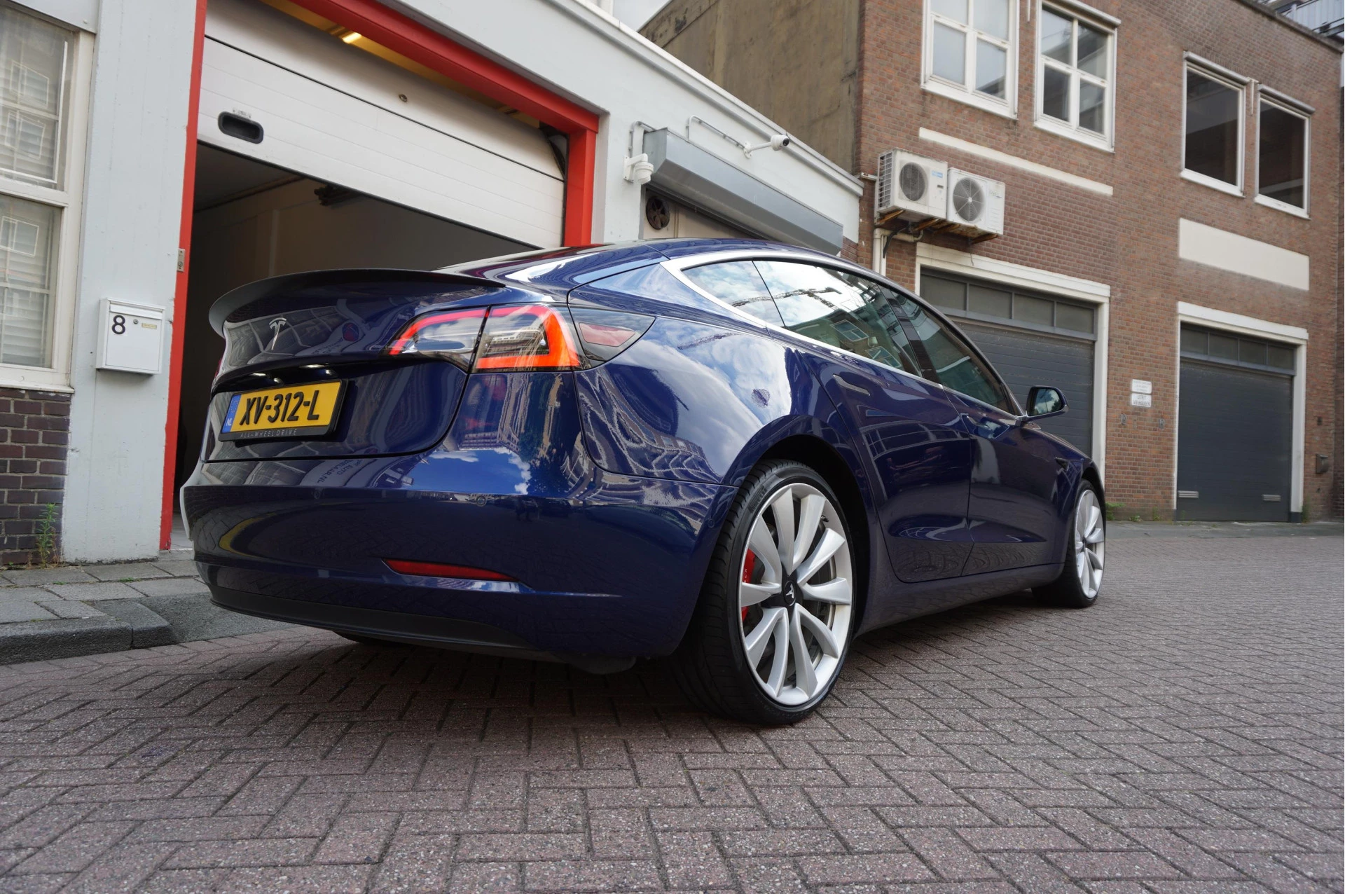 Hoofdafbeelding Tesla Model 3