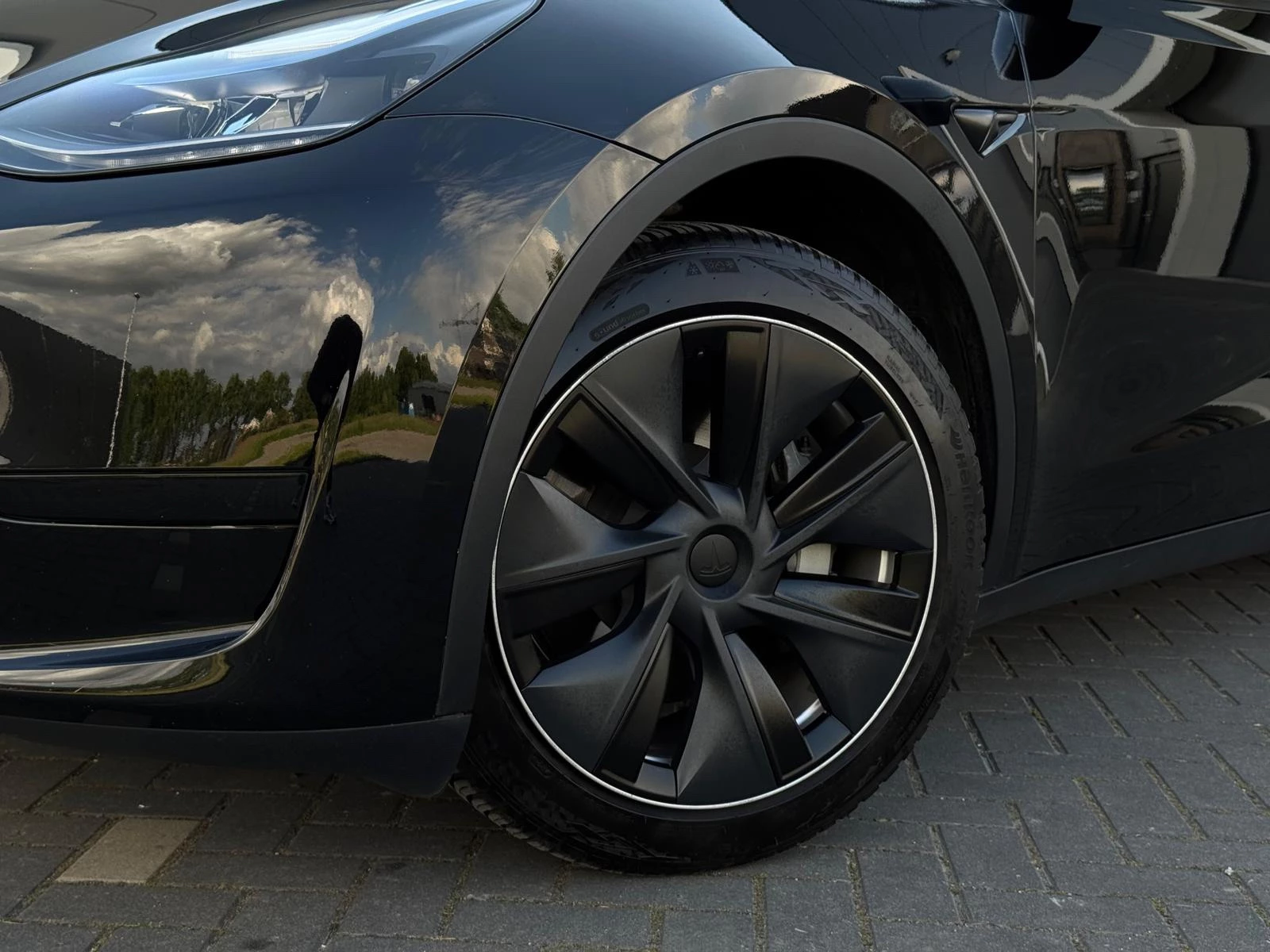 Hoofdafbeelding Tesla Model Y