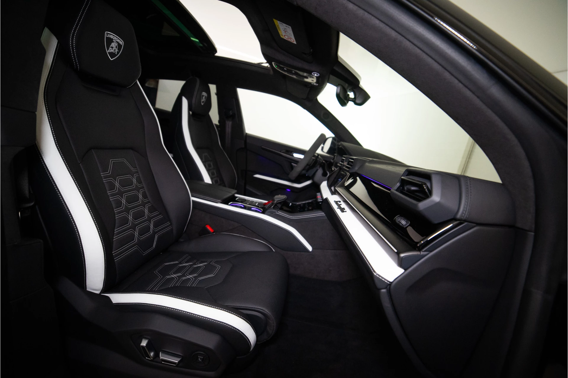 Hoofdafbeelding Lamborghini Urus