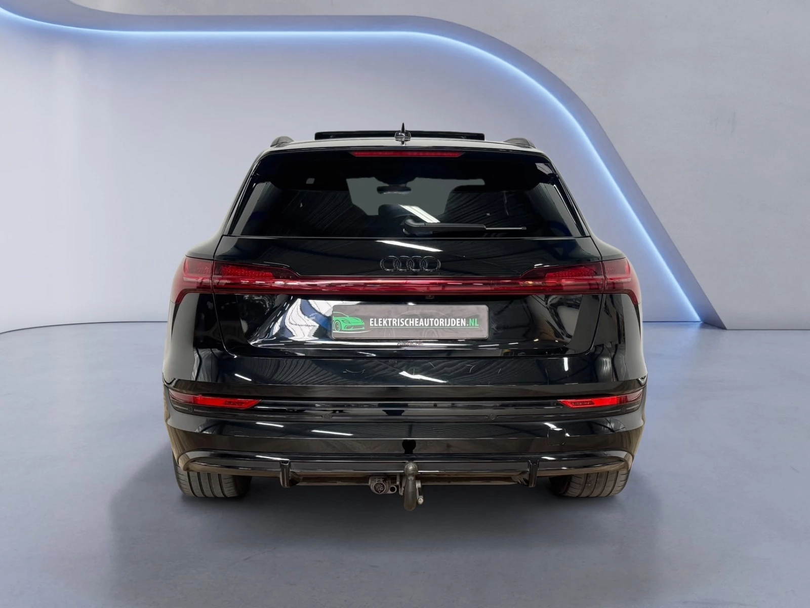 Hoofdafbeelding Audi e-tron