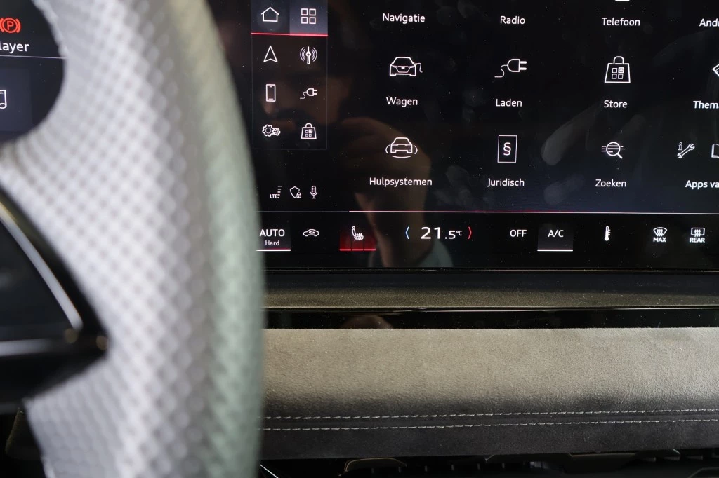 Hoofdafbeelding Audi Q6 e-tron