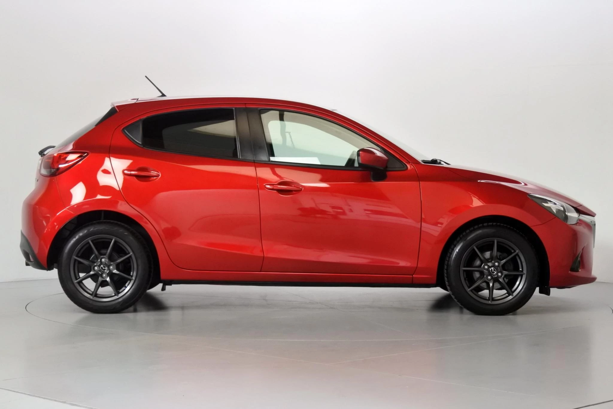 Hoofdafbeelding Mazda 2