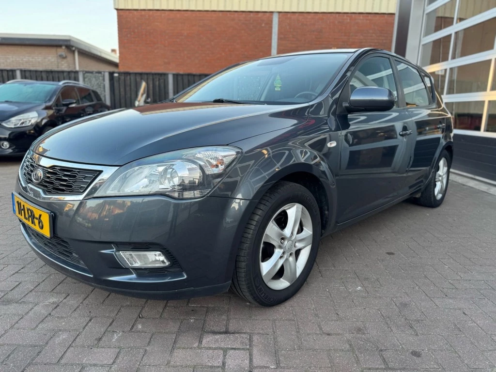 Hoofdafbeelding Kia Ceed