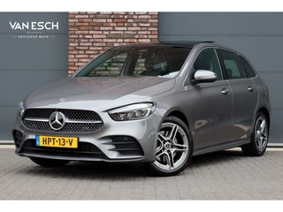 Mercedes-Benz B-Klasse 250 e Star Edition AMG Line Aut8 | Facelift | Panoramadak | Distronic | Trekhaak | Camera | Keyless Go | Widescreen | Verwarmd Stuurwiel |